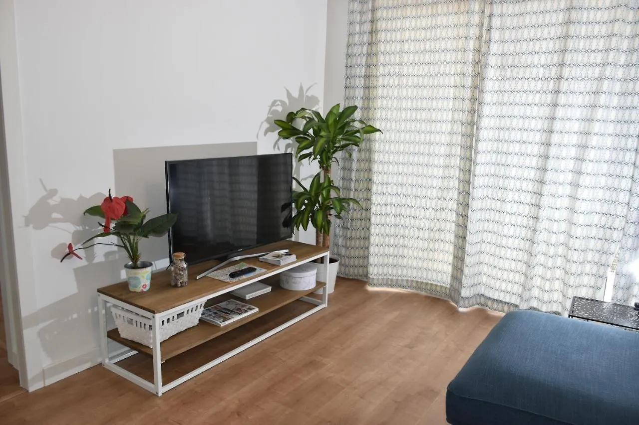 Spectacular Apartment 8 Pax/4 Rooms & Free Parking Màlaga 0*,  Španělsko