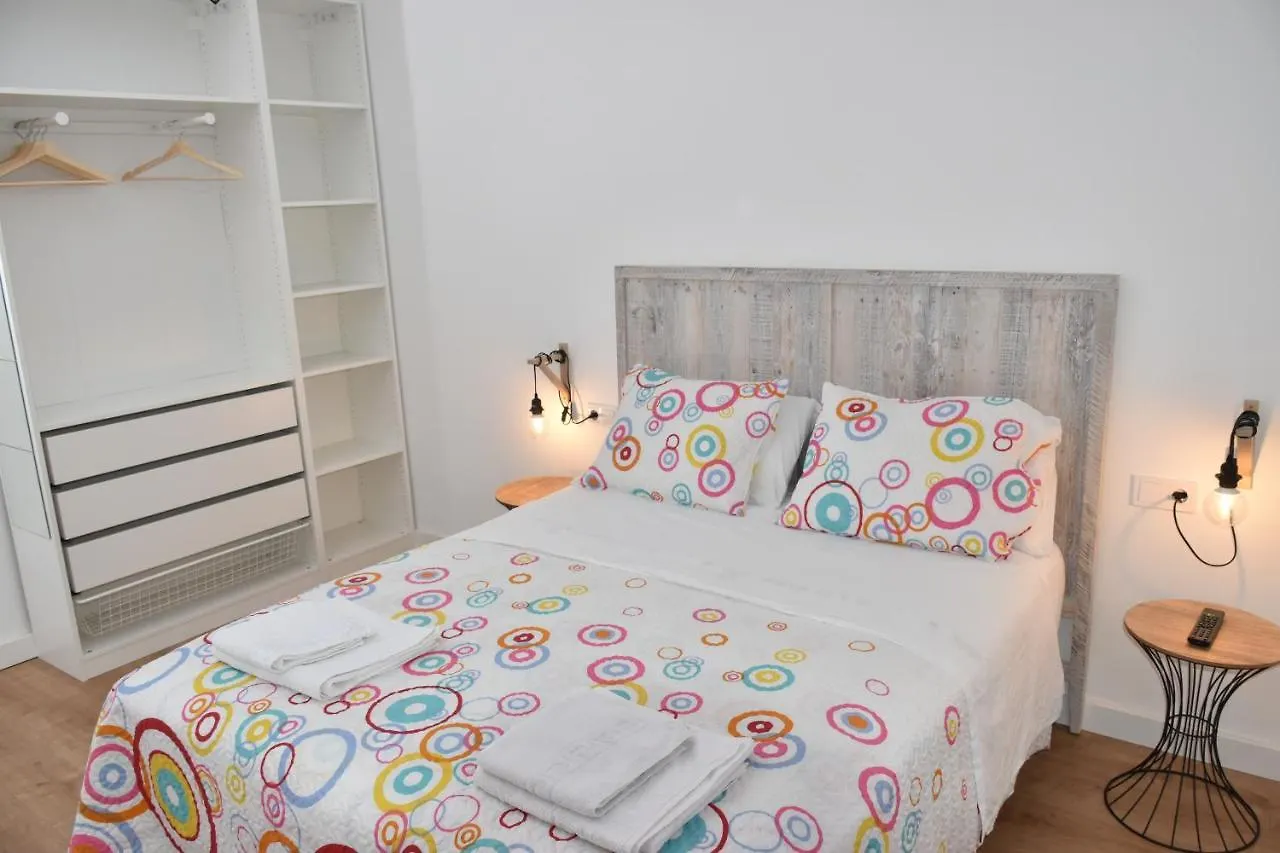Spectacular Apartment 8 Pax/4 Rooms & Free Parking Màlaga